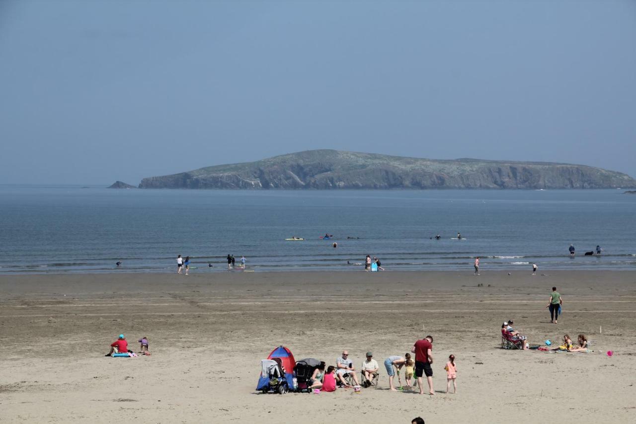 Cardigan Bay Holiday Park ภายนอก รูปภาพ